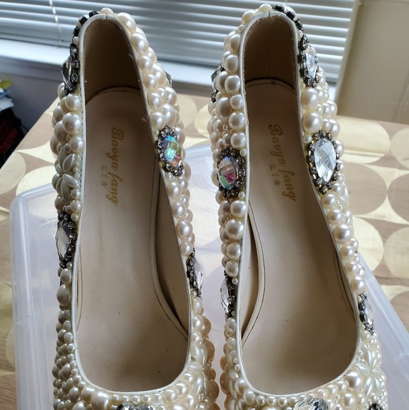 Baoya Fang Handmade Open-Toe Heel Shoes. Size: 6.5 - Picture 3 of 5